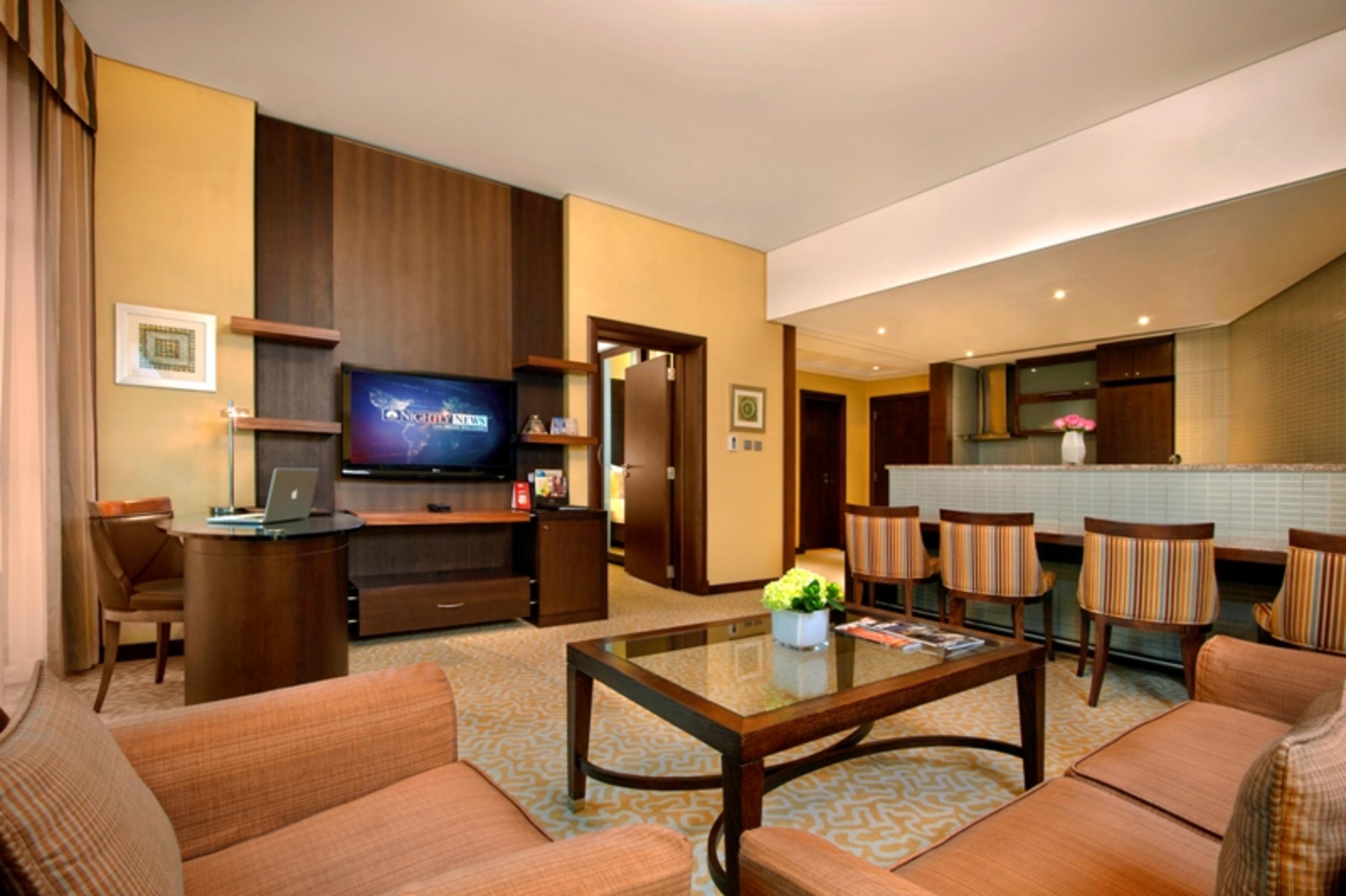 Time Oak Hotel & Suites Dubai Esterno foto