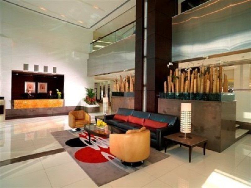 Time Oak Hotel & Suites Dubai Esterno foto
